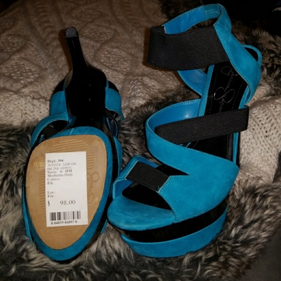 Jessica Simpson Malika Hiheel - Picture 3 of 4